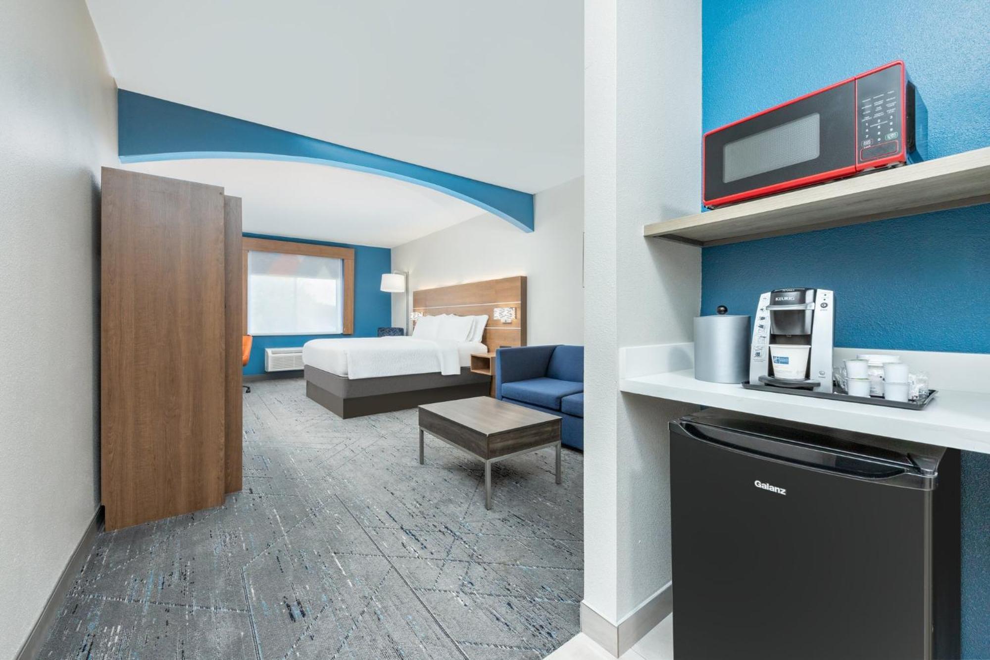 Holiday Inn Express Hotel And Suites Athens By Ihg Exterior photo